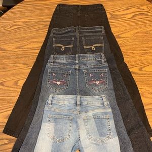 🛑SOLD. Kids Jeans Size 8 4 Pair!